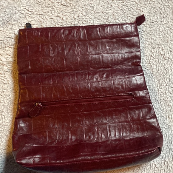 Nicole Miller Faux Leather Crossbody/Clutch Bag - Picture 3 of 9